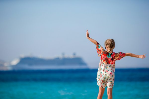 Comment intégrer des accessoires en laine dans une tenue d'automne sans surcharger?