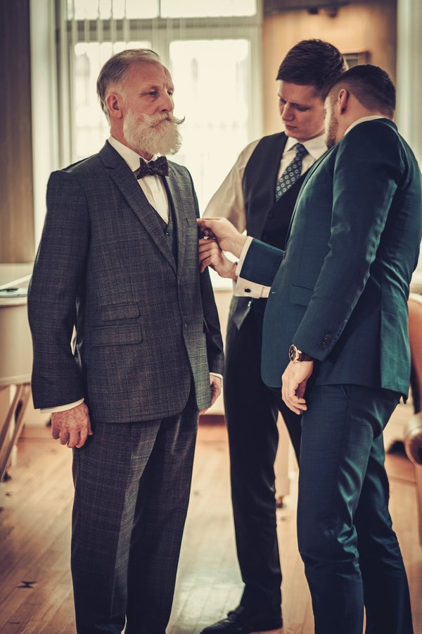 Comment porter des bottines blanches sans risquer de les salir?